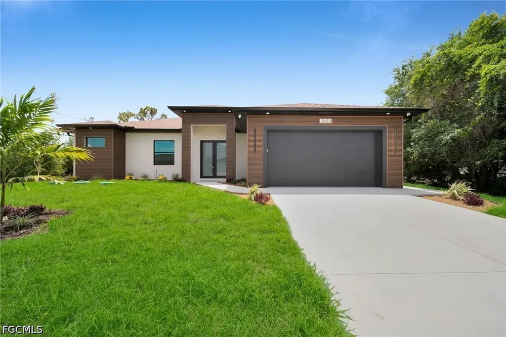 2603 15th Street SW Lehigh Acres FL 33976