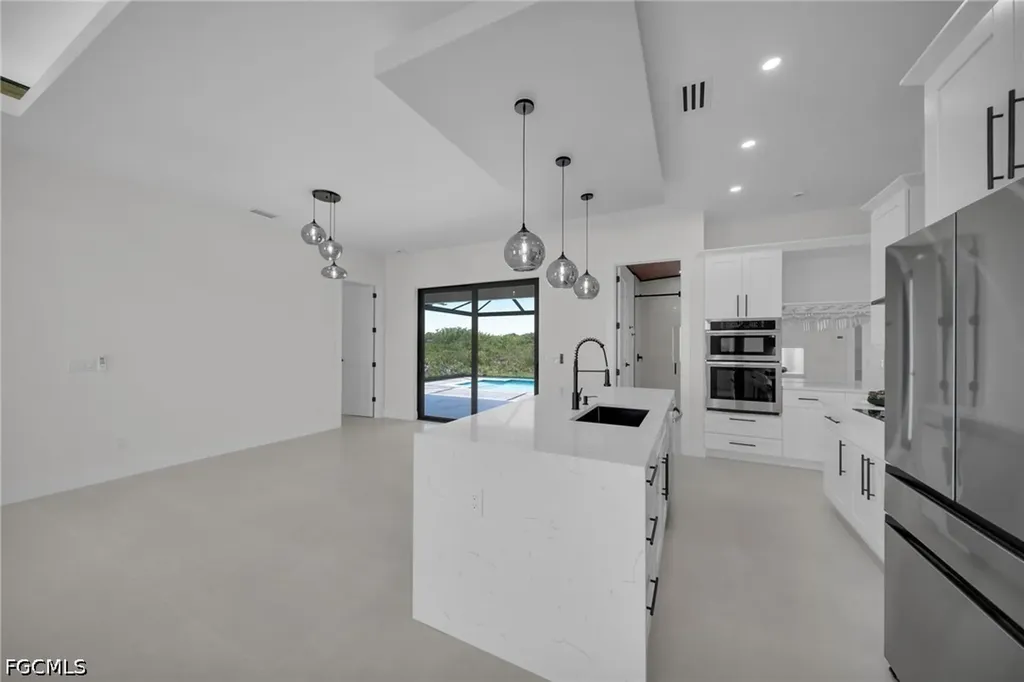 2603 15th Street SW Lehigh Acres FL 33976