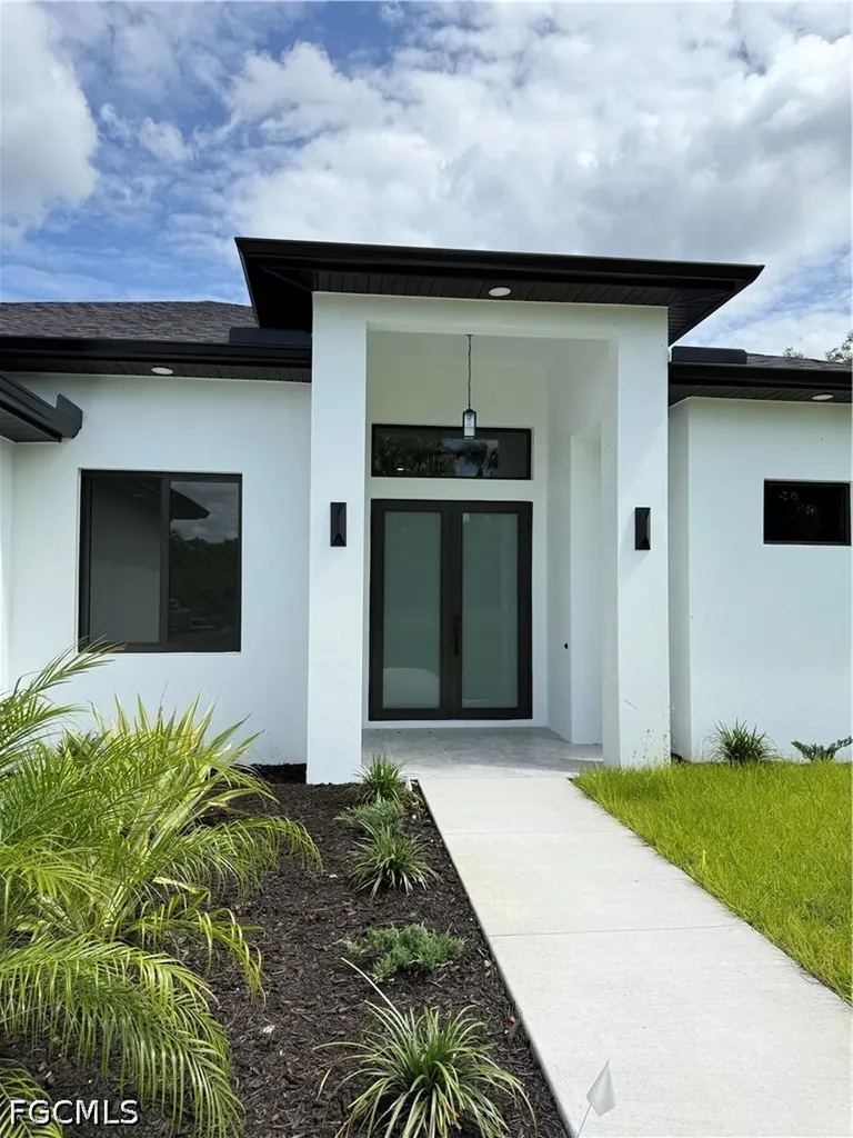 3663 28th Avenue SE Naples FL 34117