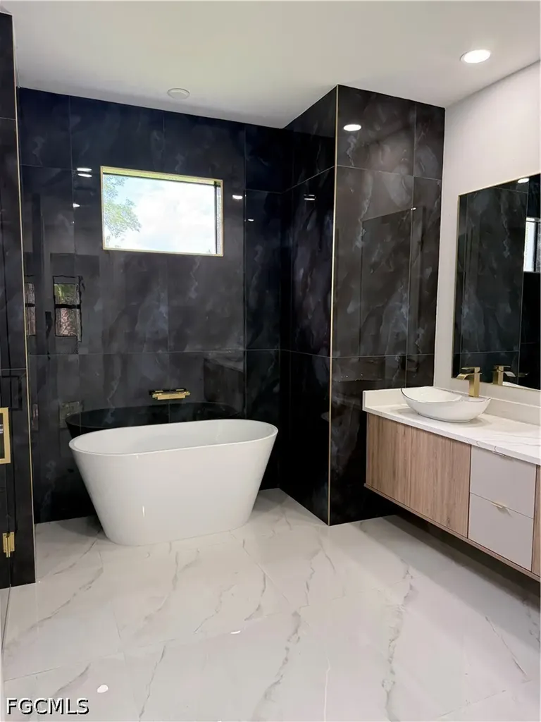 3663 28th Avenue SE Naples FL 34117