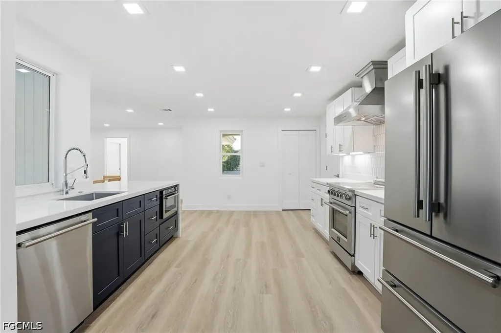 1040 Kings Crown Drive Sanibel FL 33957