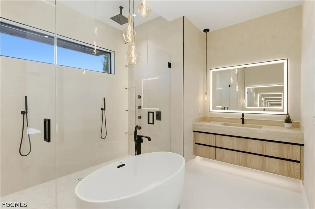 5332 Mayfair Court Cape Coral FL 33904