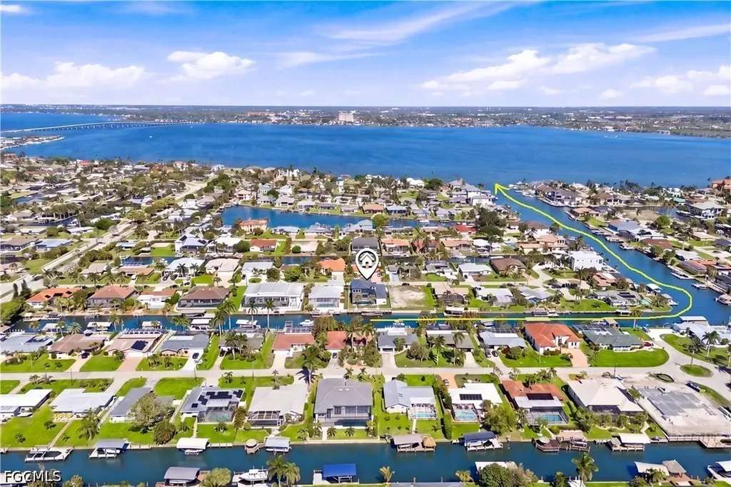 5332 Mayfair Court Cape Coral FL 33904