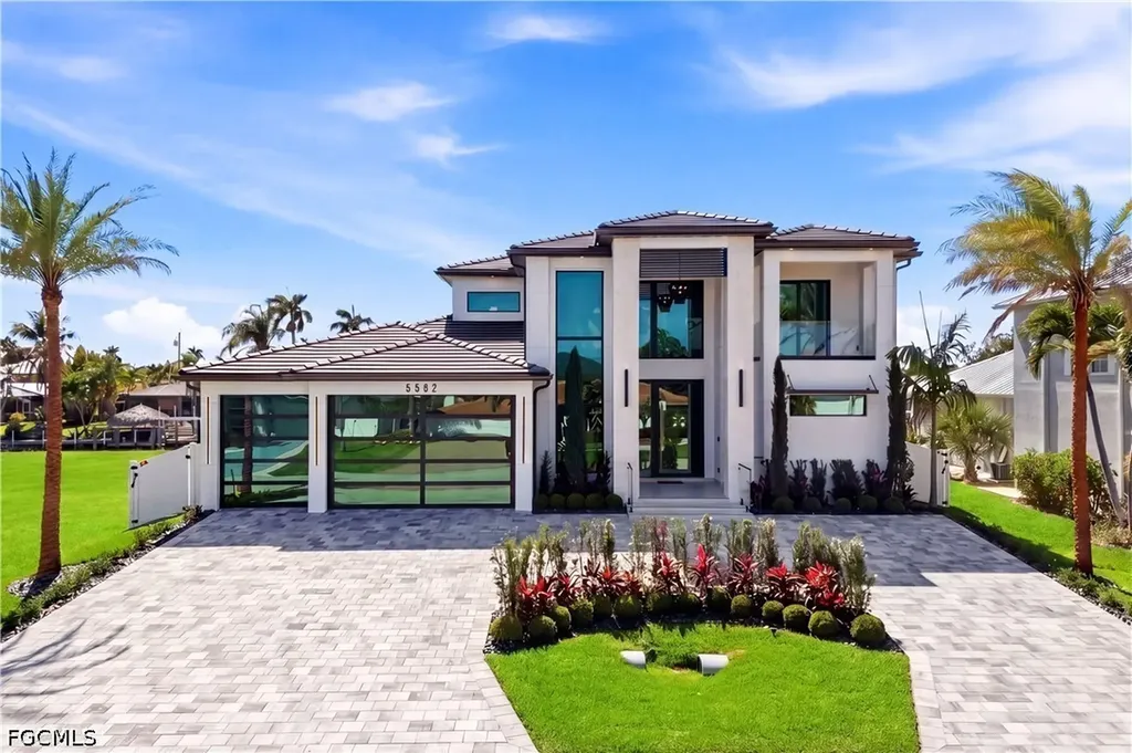 5332 Mayfair Court Cape Coral FL 33904