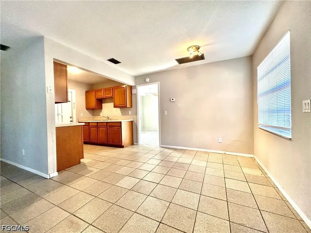 2262 Stella Street Fort Myers FL 33901