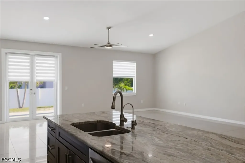 2713 SW Embers Terrace Cape Coral FL 33991