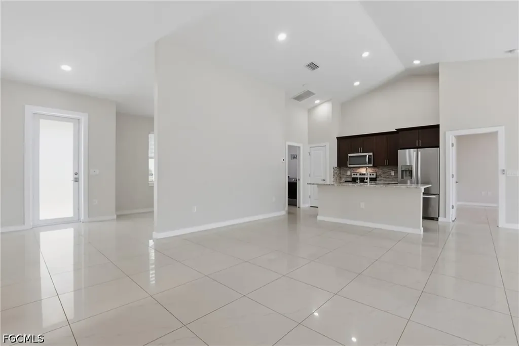 2713 SW Embers Terrace Cape Coral FL 33991