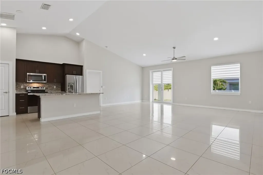2713 SW Embers Terrace Cape Coral FL 33991