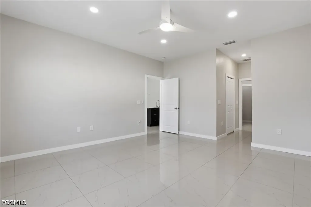 2713 SW Embers Terrace Cape Coral FL 33991