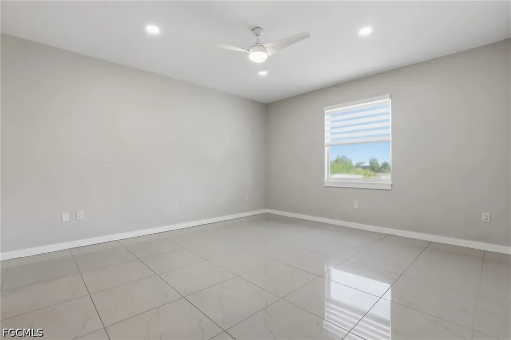 2713 SW Embers Terrace Cape Coral FL 33991