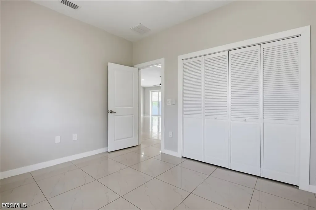 2713 SW Embers Terrace Cape Coral FL 33991