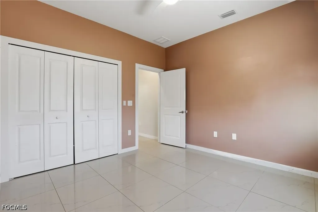 2713 SW Embers Terrace Cape Coral FL 33991
