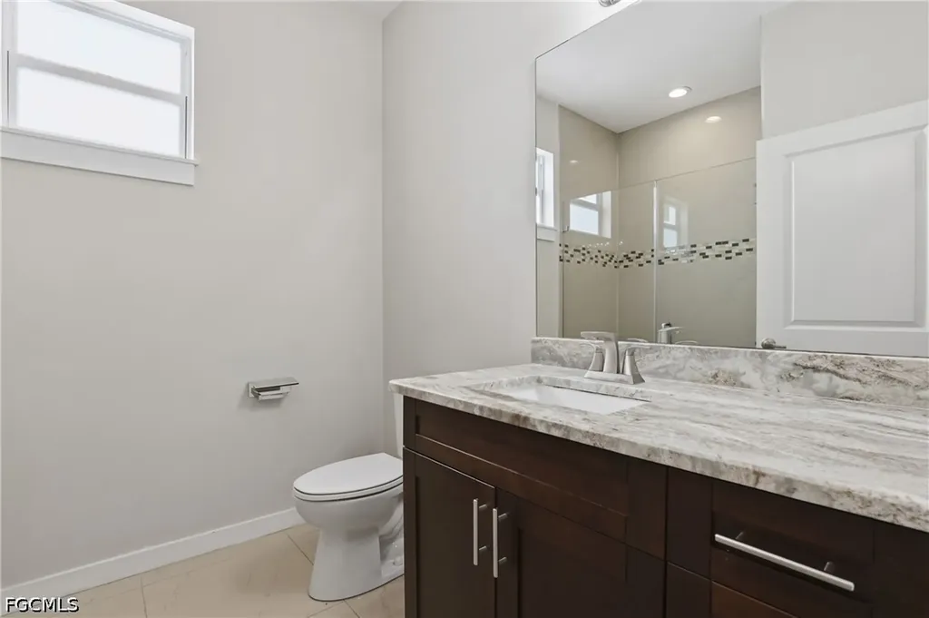 2713 SW Embers Terrace Cape Coral FL 33991