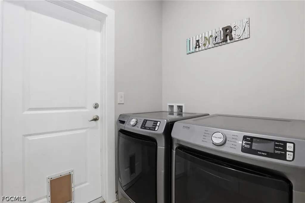 2713 SW Embers Terrace Cape Coral FL 33991