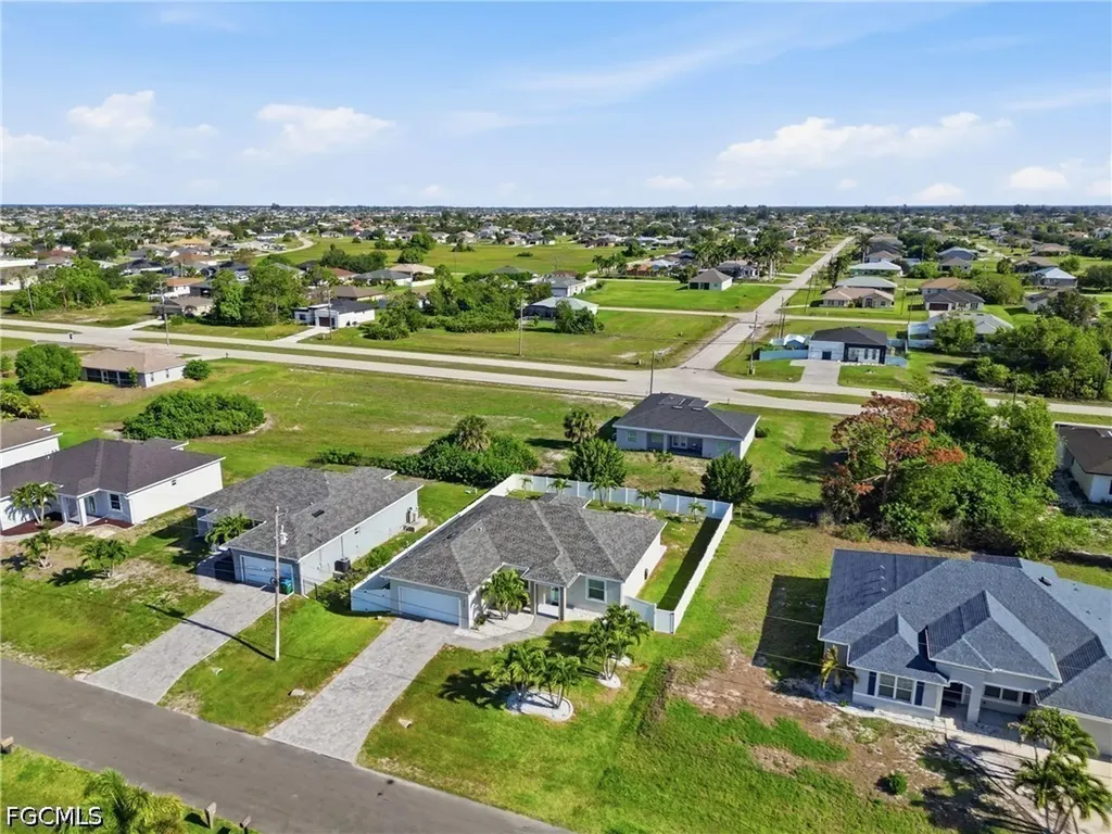 2713 SW Embers Terrace Cape Coral FL 33991