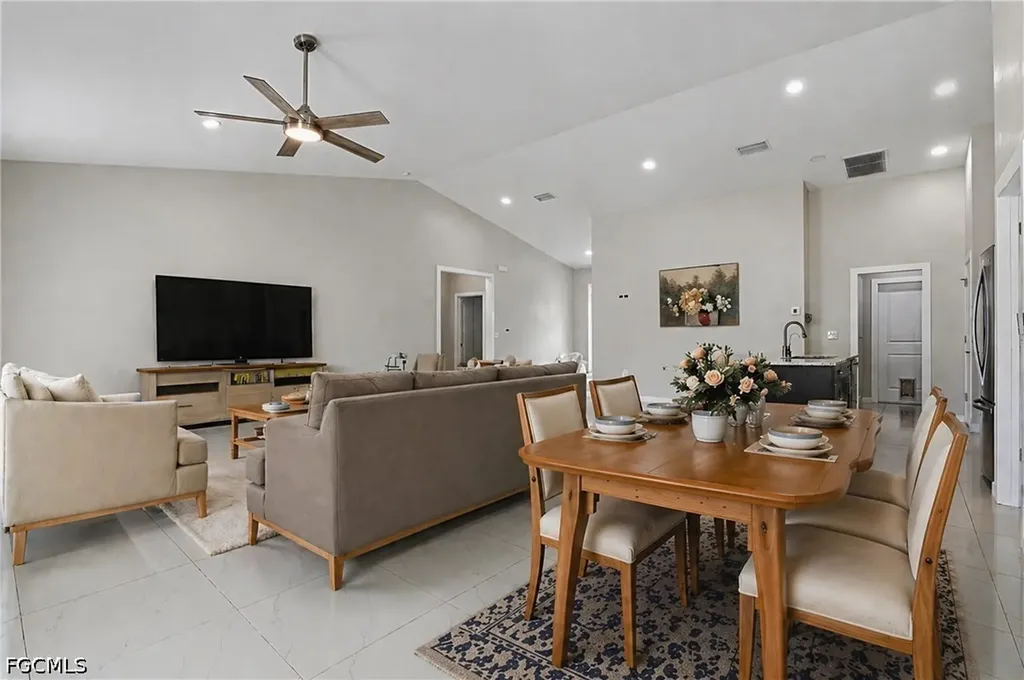 2713 SW Embers Terrace Cape Coral FL 33991