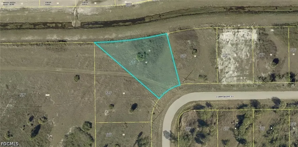 933 Commodore Street Lehigh Acres FL 33974