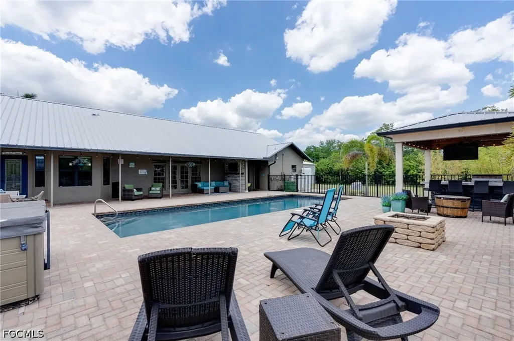 3440 Trail Dairy Circle North Fort Myers FL 33917