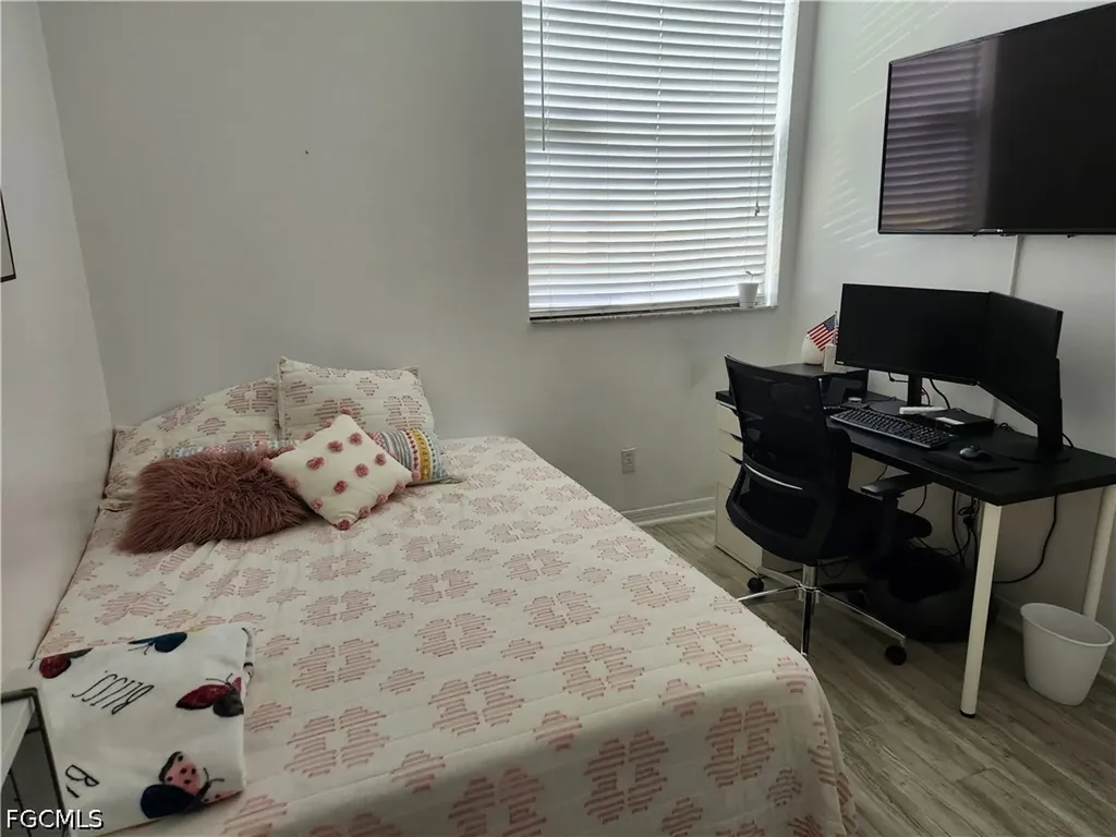 4293 Bellasol Circle Fort Myers FL 33916