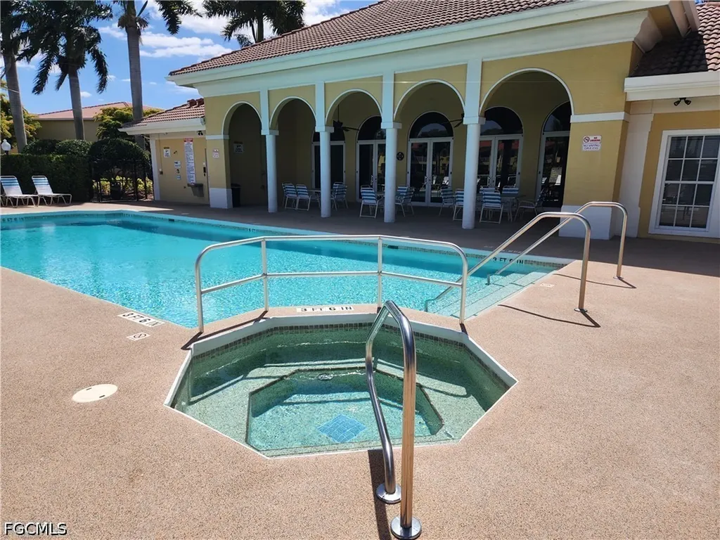 4293 Bellasol Circle Fort Myers FL 33916
