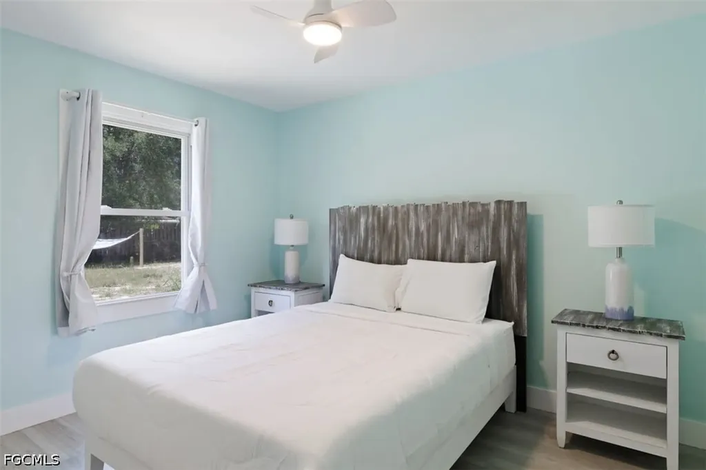 27900-902 Vermont Street Bonita Springs FL 34135
