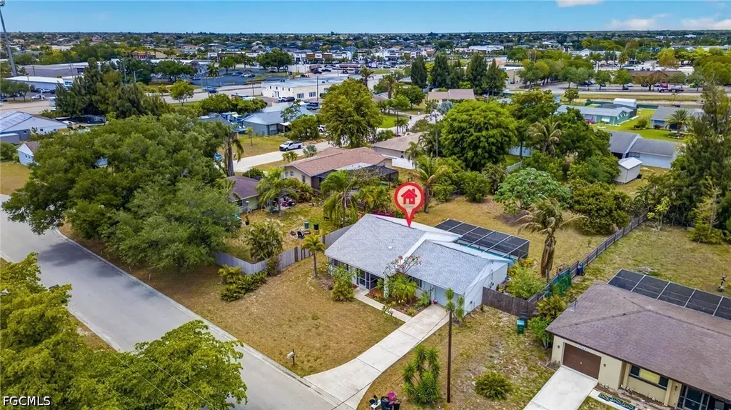 1705 NE 7th Street Cape Coral FL 33909