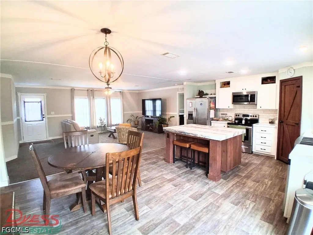 545 S Trebol Street Clewiston FL 33440