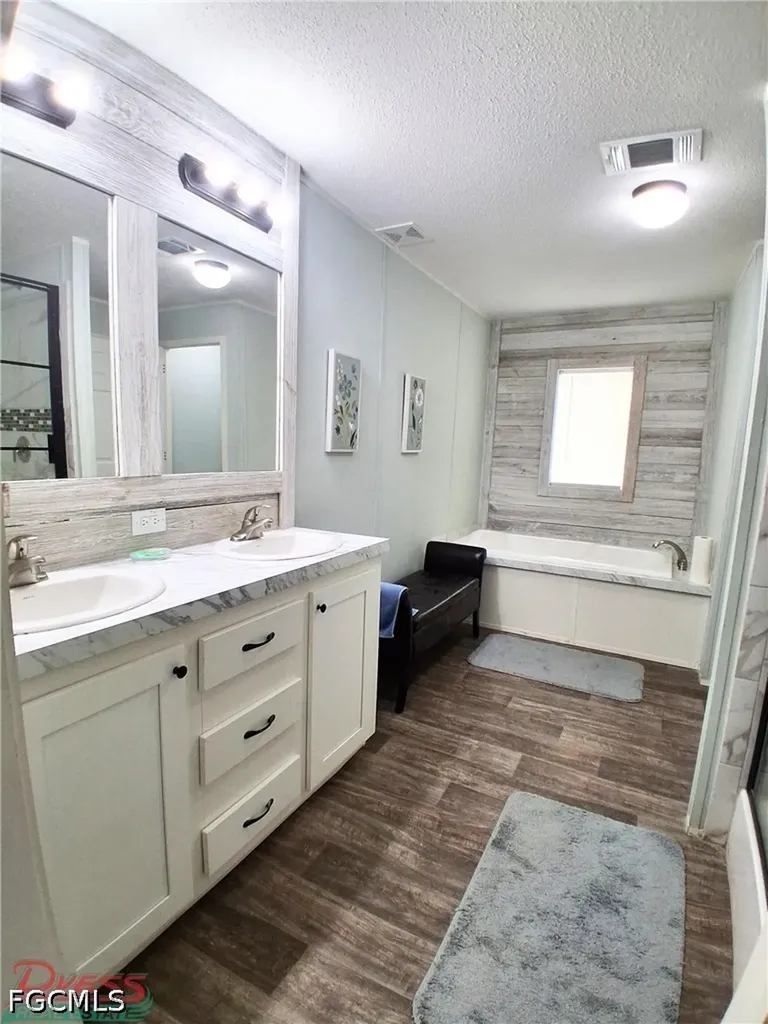 545 S Trebol Street Clewiston FL 33440