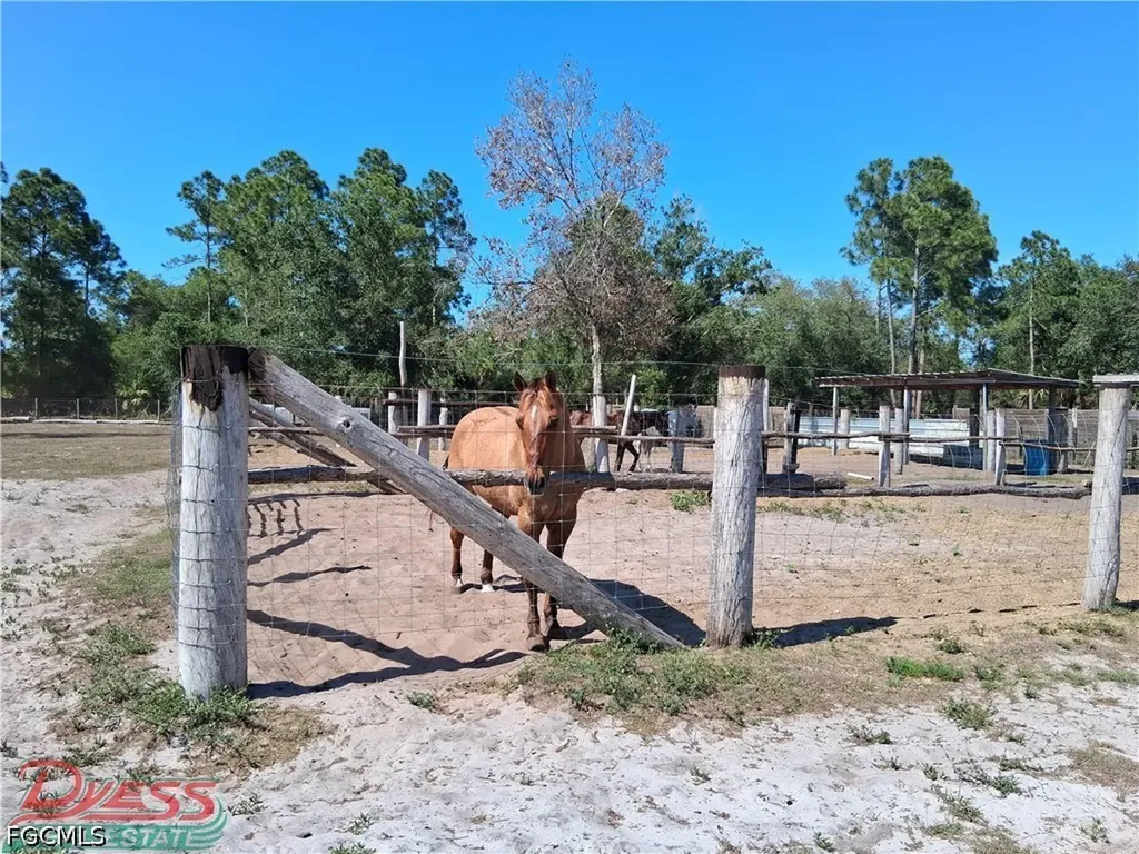 545 S Trebol Street Clewiston FL 33440