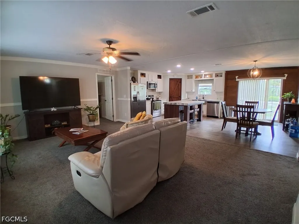 545 S Trebol Street Clewiston FL 33440