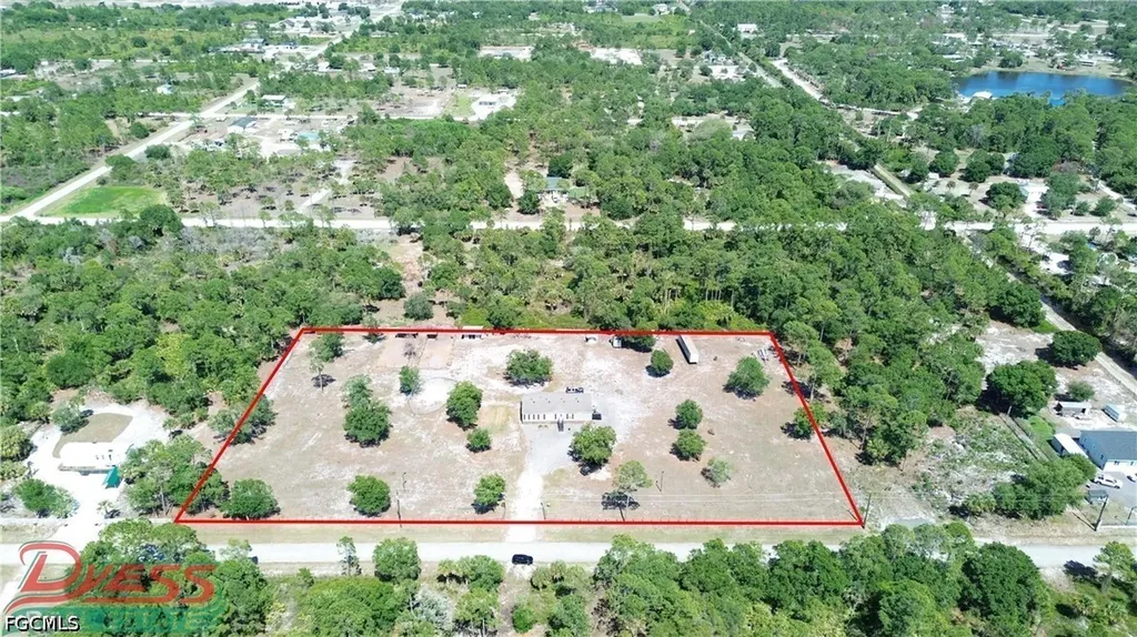 545 S Trebol Street Clewiston FL 33440