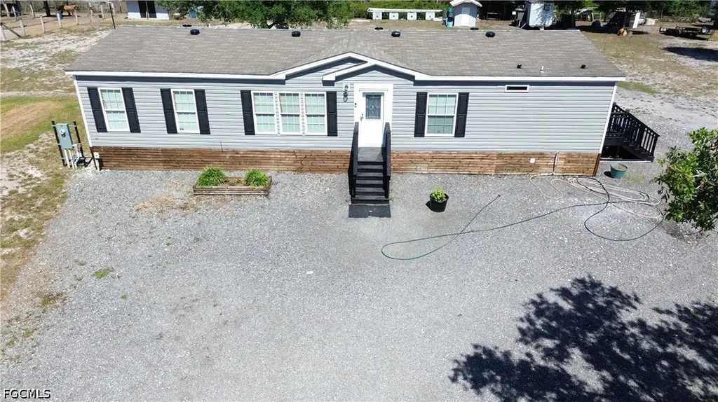 545 S Trebol Street Clewiston FL 33440