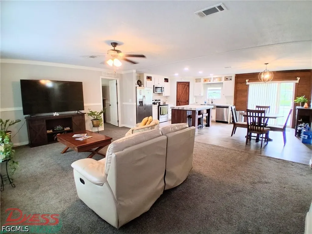 545 S Trebol Street Clewiston FL 33440