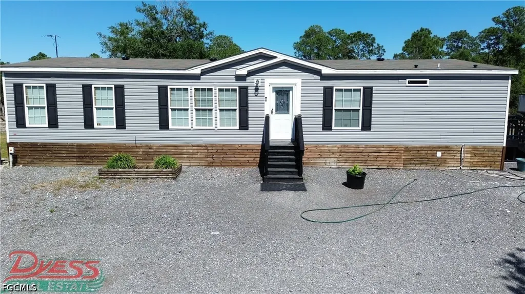 545 S Trebol Street Clewiston FL 33440