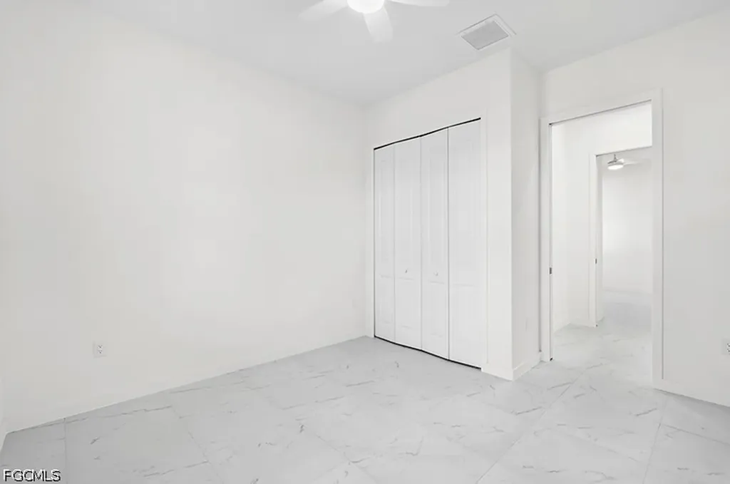 3927 NW 38th Street Cape Coral FL 33993