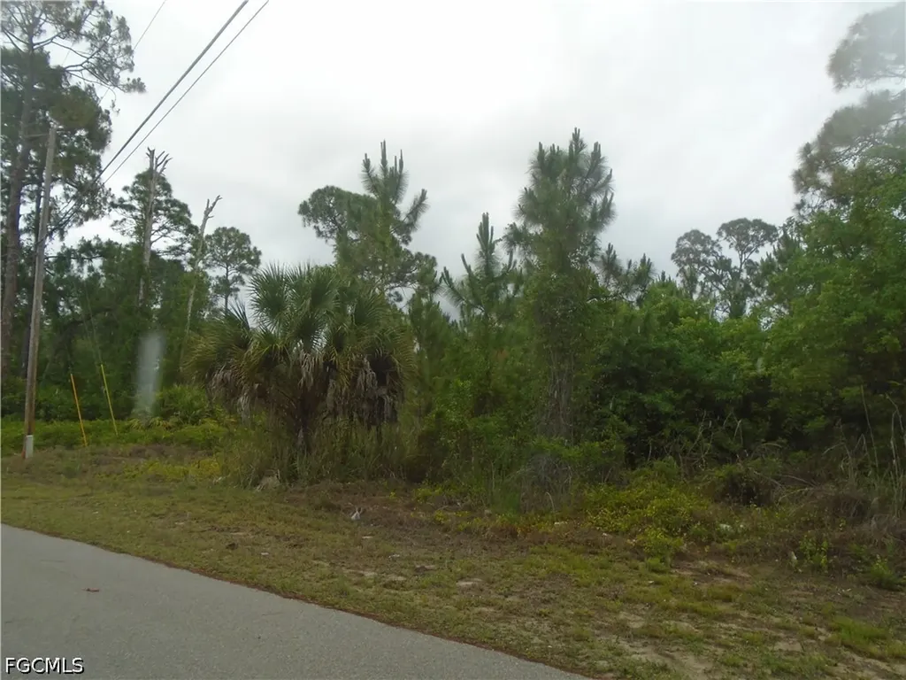 719 Crestline Avenue S Lehigh Acres FL 33974