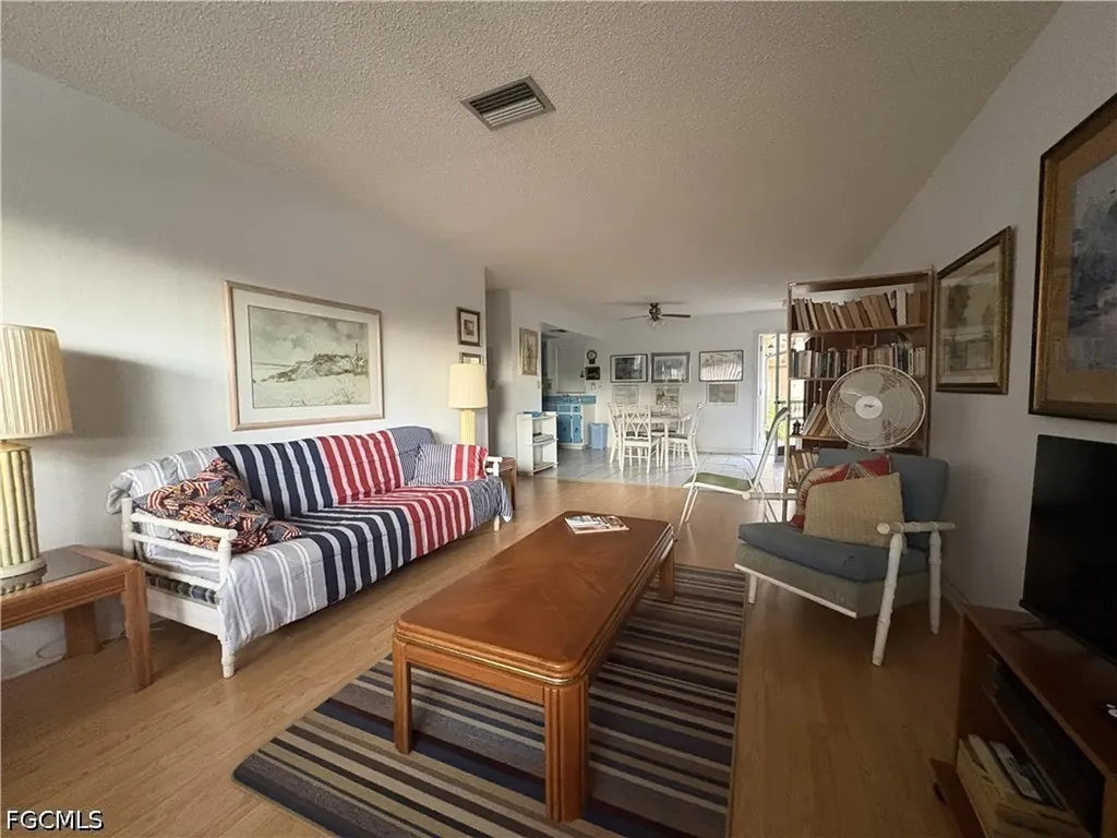 619 SE 47th Street Cape Coral FL 33904