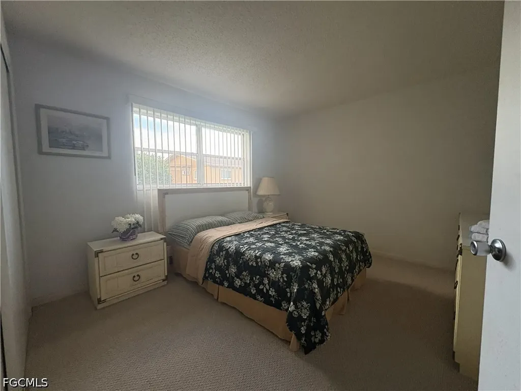 619 SE 47th Street Cape Coral FL 33904