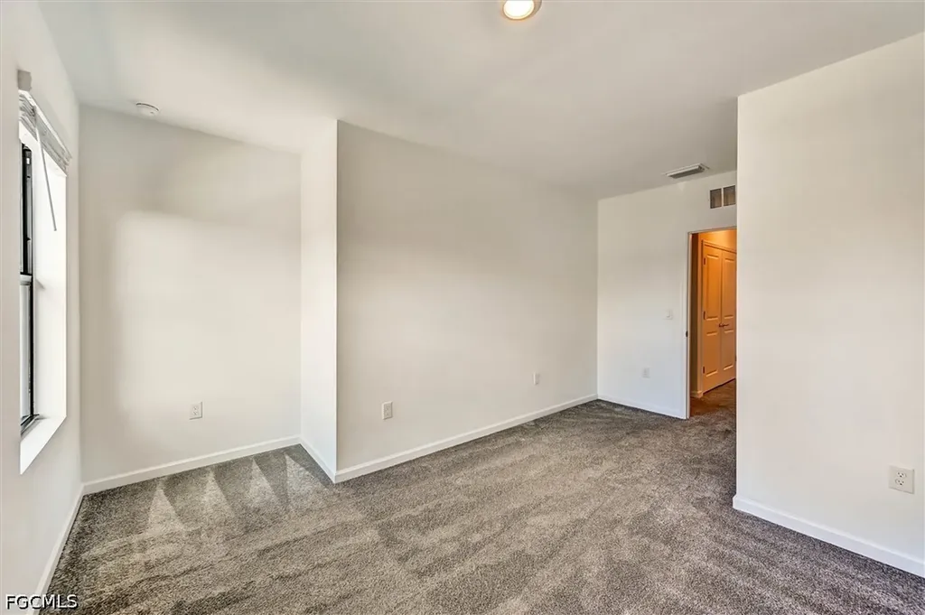 1519 Lake Jessup Circle Cape Coral FL 33909