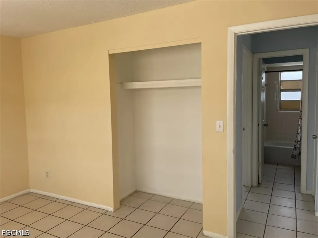5621/5623 Fourth Avenue Fort Myers FL 33907