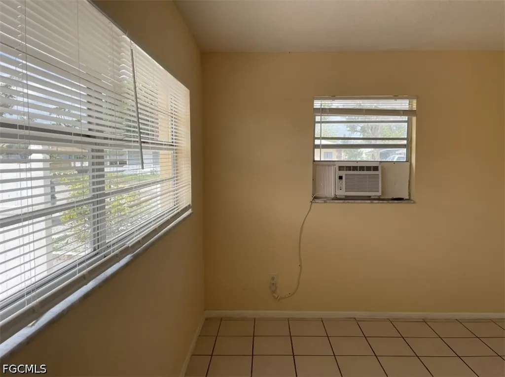 5621/5623 Fourth Avenue Fort Myers FL 33907