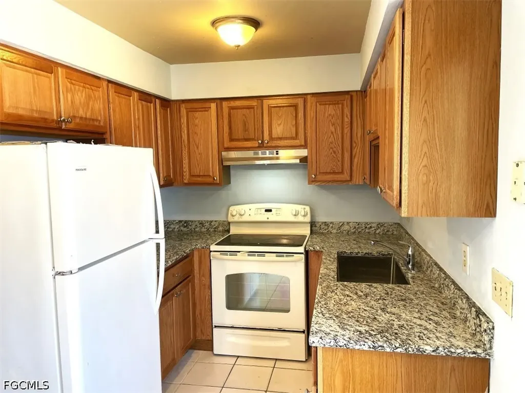5621/5623 Fourth Avenue Fort Myers FL 33907
