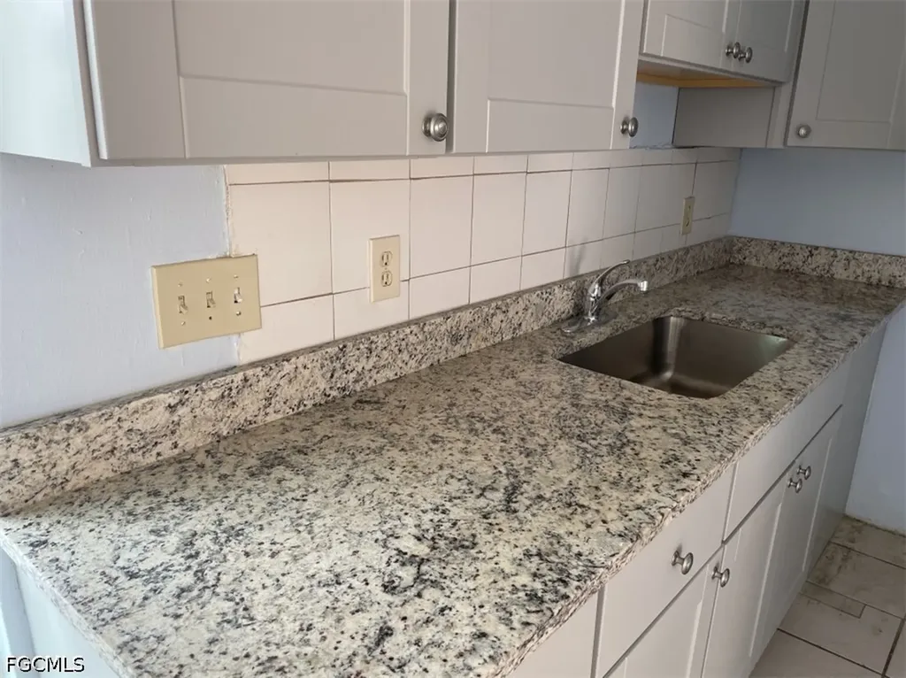 5621/5623 Fourth Avenue Fort Myers FL 33907