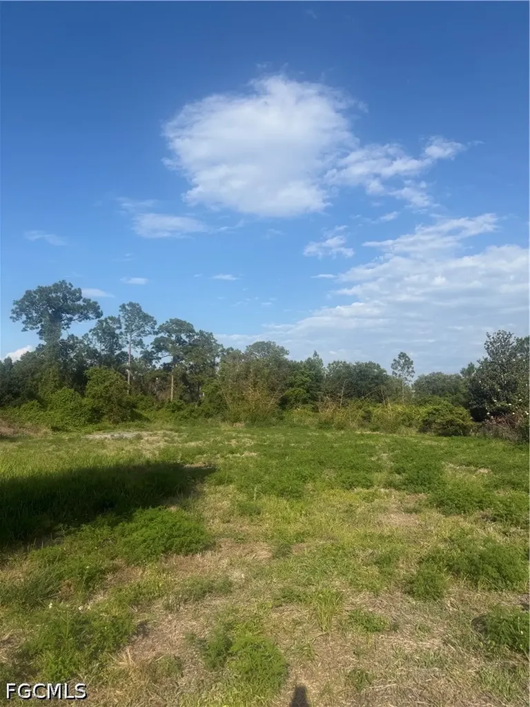 322 Wellington Avenue Lehigh Acres FL 33936