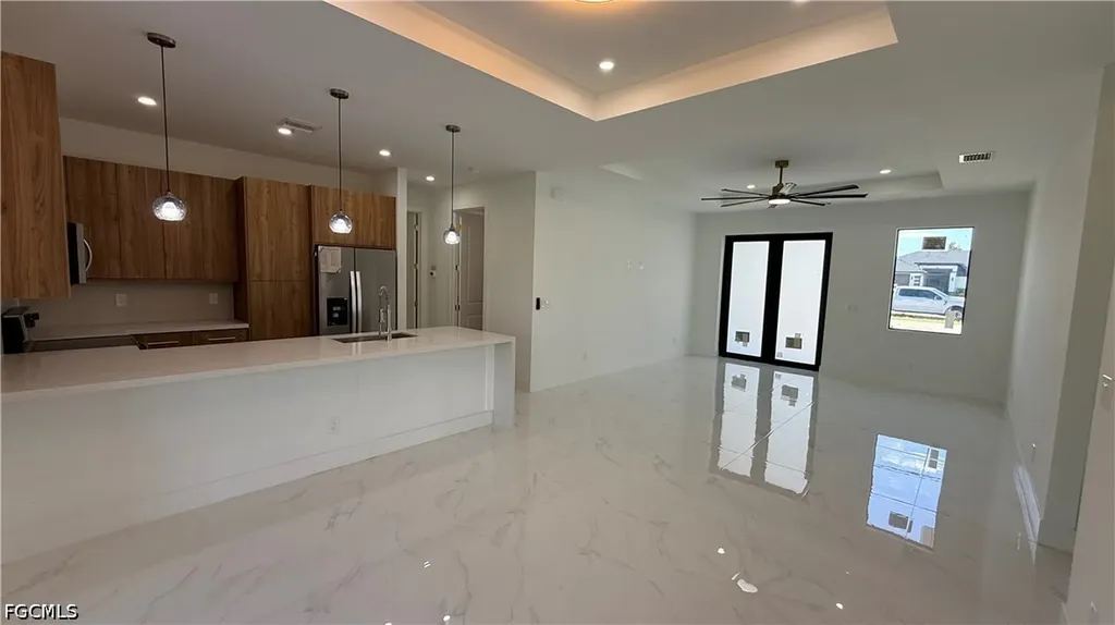 225 Chiquita Boulevard N Cape Coral FL 33993