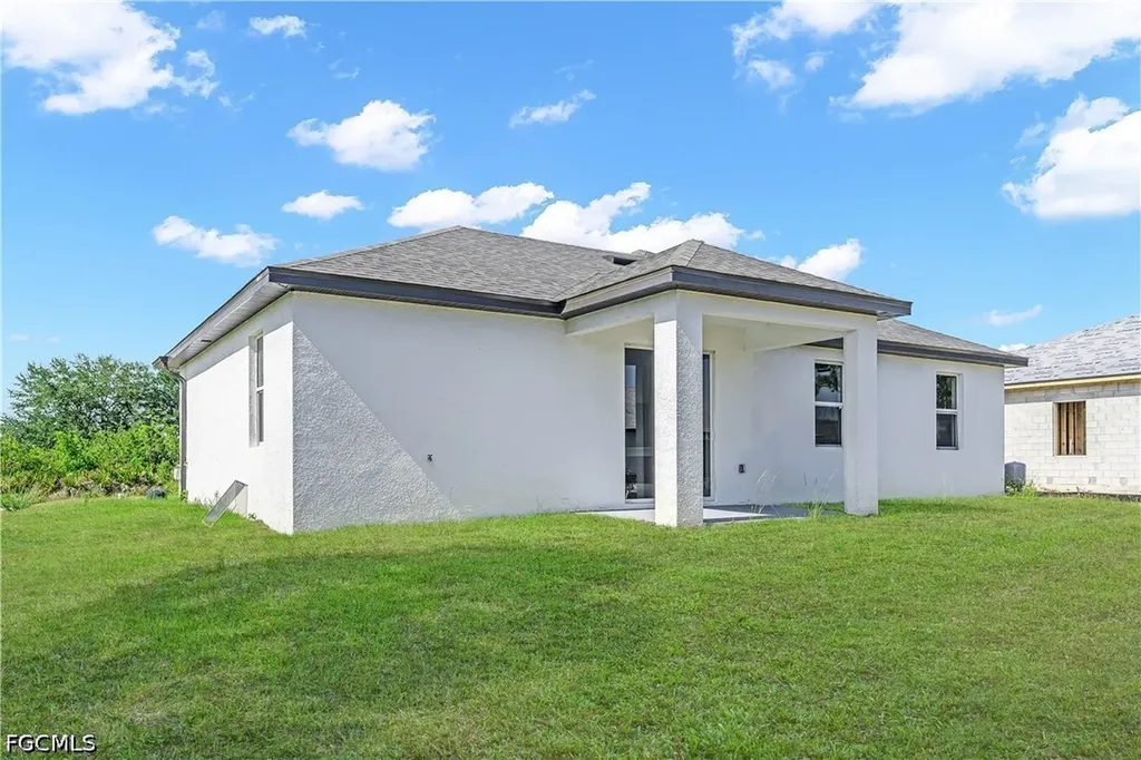 3611 18th Street SW Lehigh Acres FL 33976