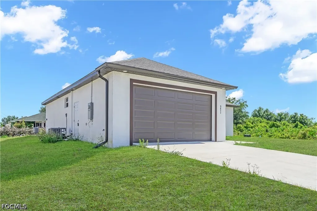 3611 18th Street SW Lehigh Acres FL 33976