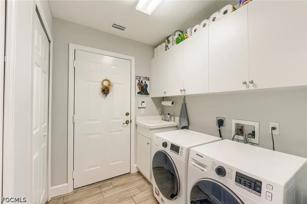 9318 Aviano Drive Fort Myers FL 33913