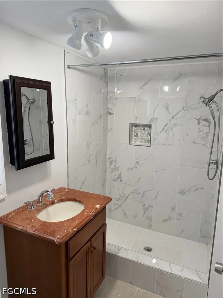14713 Kimberly Lane Fort Myers FL 33908