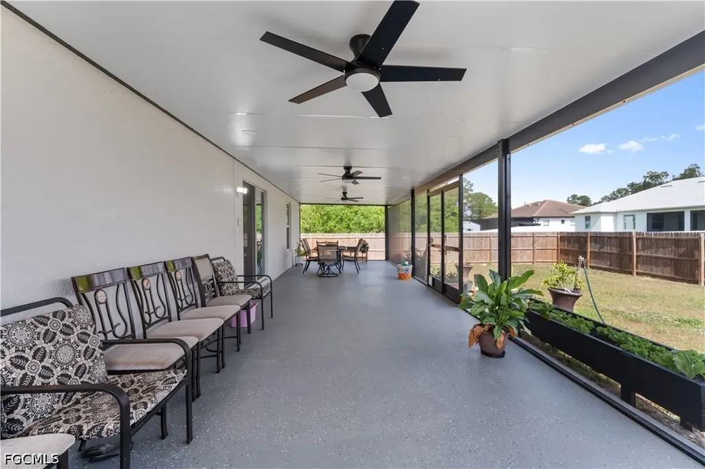 2706 9th Street SW Lehigh Acres FL 33976